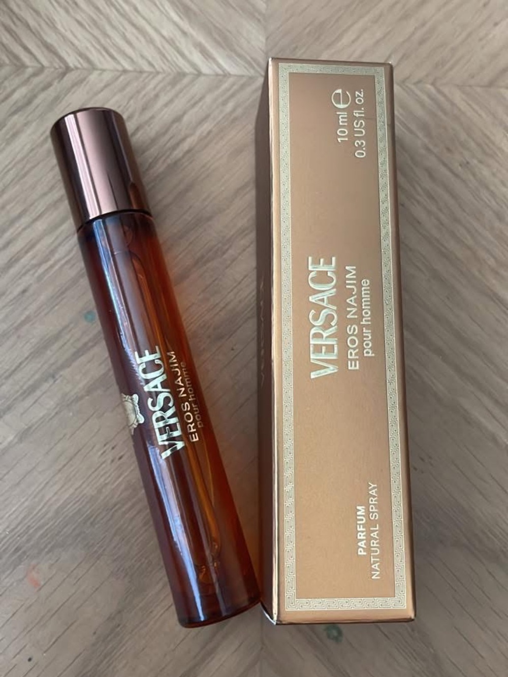 Versace Eros Nanum Pour Homme Travel Spray - Amber Brown with Rose-Gold Cap - Picture 1 of 1